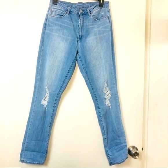 Articles Of Society Denim - Articles of Society Light Wash Skinny Distressed Jeans/Denim- Size 28